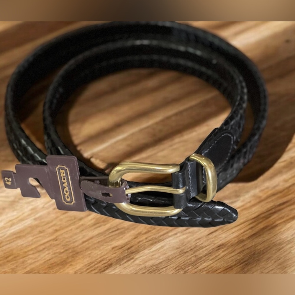 NWT Coach  #5922  Black.  Braided Mens Belt size 42 Perfect for Father’s Day!
